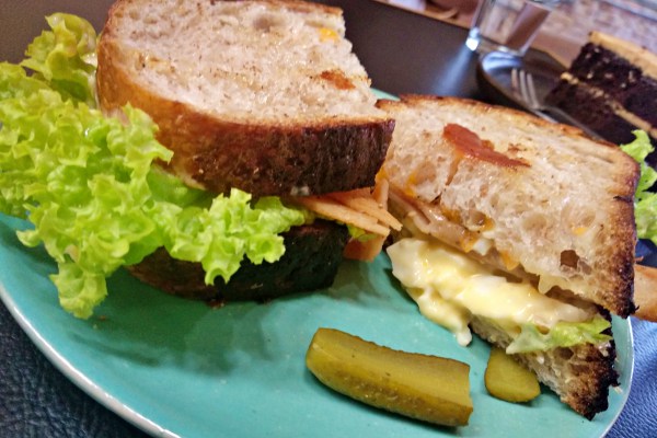 Jao Tim, Petaling Street, Coffee Shop Review - Sourdough ham and egg sandwich
